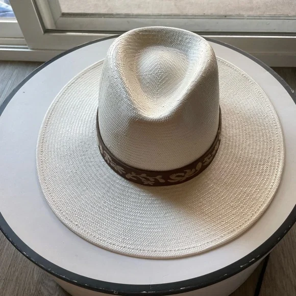 wyeth remy ivory white embroidered band western panama fedora straw sun hat NEW - Picture 4 of 8